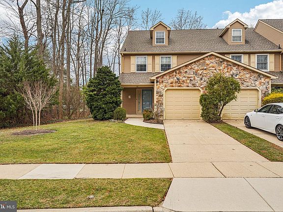 3rd image of 110 Wagonwheel Ct