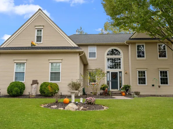 404 Sweetbriar Ct, Yardley, PA 19067