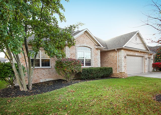 1st image of 308 Kingsbury Dr
