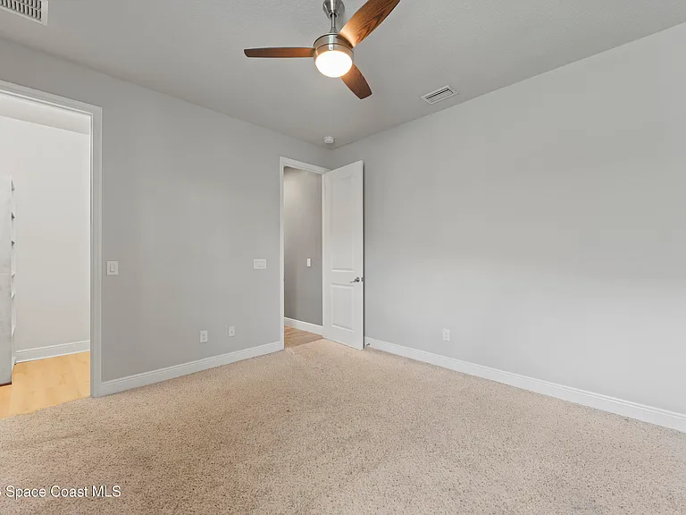 8426 Stalwart Cir — Photo 12