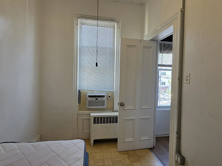 23 Sherman Pl #2 — Photo 11