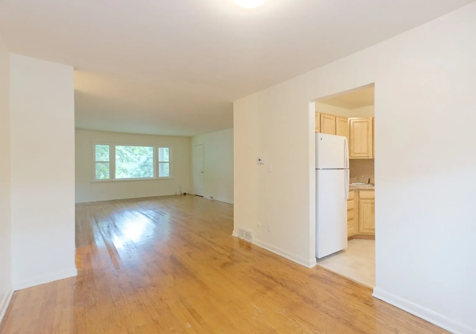 Orchard Garden Apartments — Photo 3