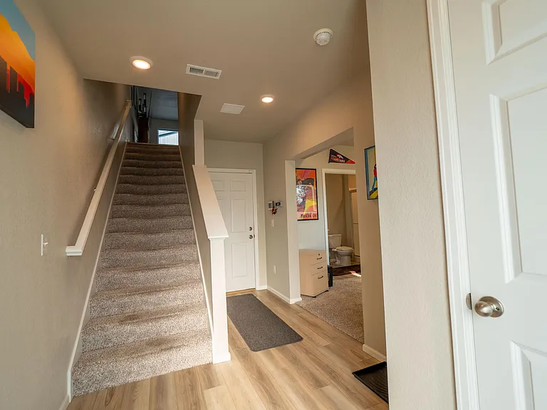 5677 Vivian St — Photo 12