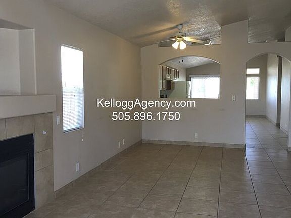 3rd image of 10523 Cassiopeia St NW
