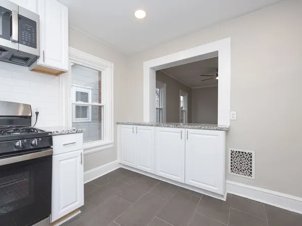 225 Jefferson Ave #2, Bristol, PA 19007