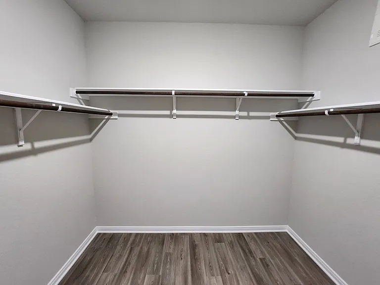 332 Caleb Ct — Photo 13