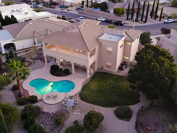 2nd image of 511 Corona Del Campo Loop