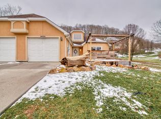 18525 Keeneland Dr, Abingdon, VA 24210
