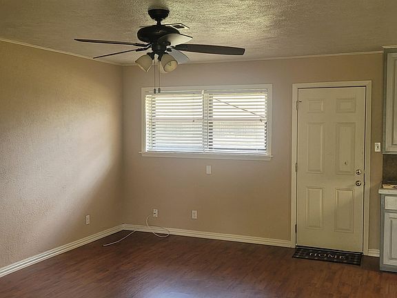 4th image of 4020 Hale St