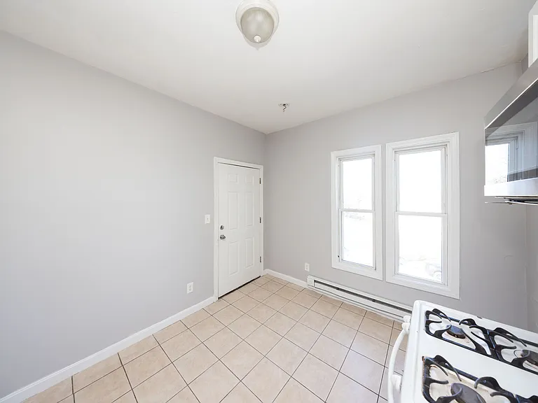 92 Green Hill Pkwy #2 — Photo 15