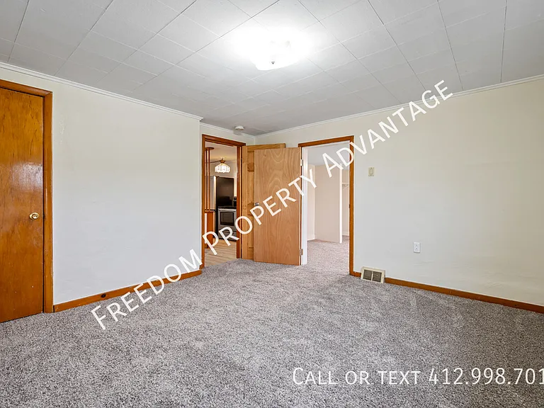 2047 Redrose Ave #2 — Photo 14