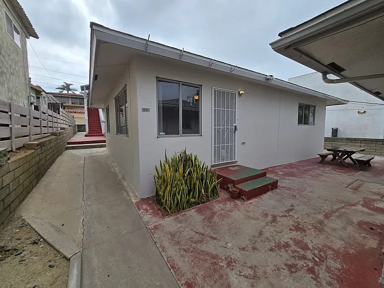 Morena Blvd. 2827-2831 — Photo 1