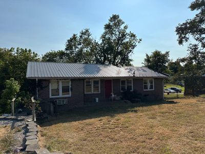 100 Green Meadows St, Beechmont, KY, 42323