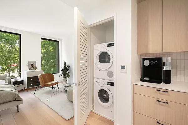 Rented by Living New York | media 26