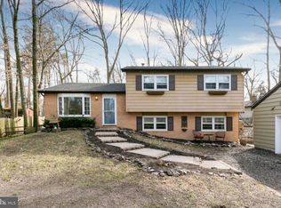 16 W Delaware Trl, Medford, NJ 08055