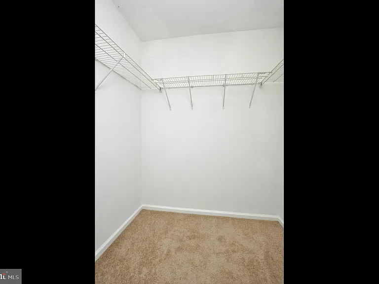 328 Helen Dr — Photo 24