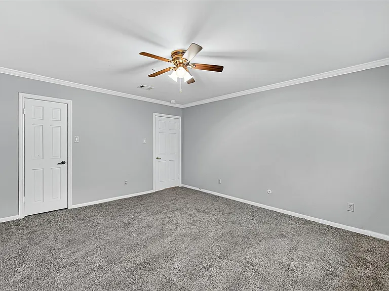15068 Kimberley Ct — Photo 38