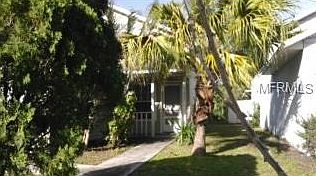 1st image of 9516 Violet Dr