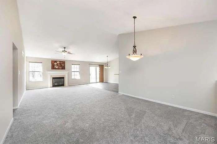 3245 Jared Dr — Photo 24