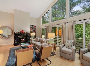 16 Talcott Rd, Rye Brook, NY 10573