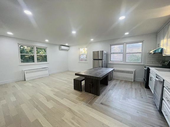 3rd image of 6053 84th St #2FFF