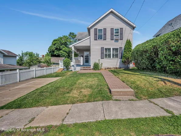 400 W Elm St, Dunmore, PA 18512