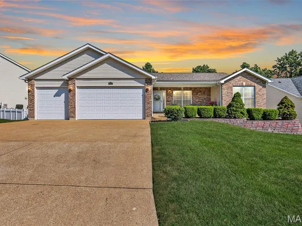 8121 Pheasant Dr, Barnhart, MO 63012