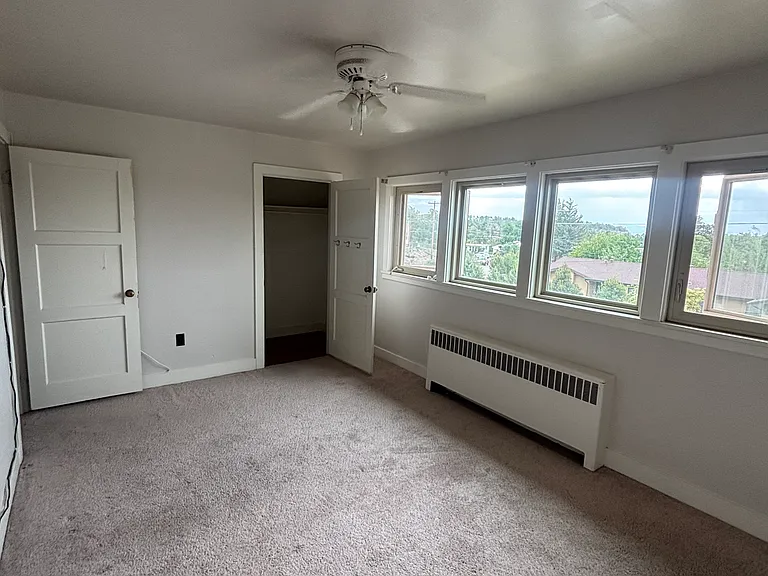 3413 Urban St #A — Photo 12