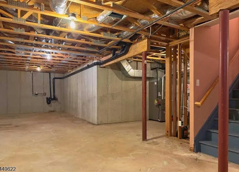 315 Birch Ct — Photo 18