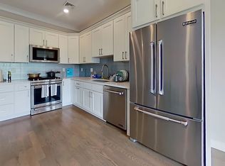134-136 Chelsea St #3-C, Boston, MA 02128