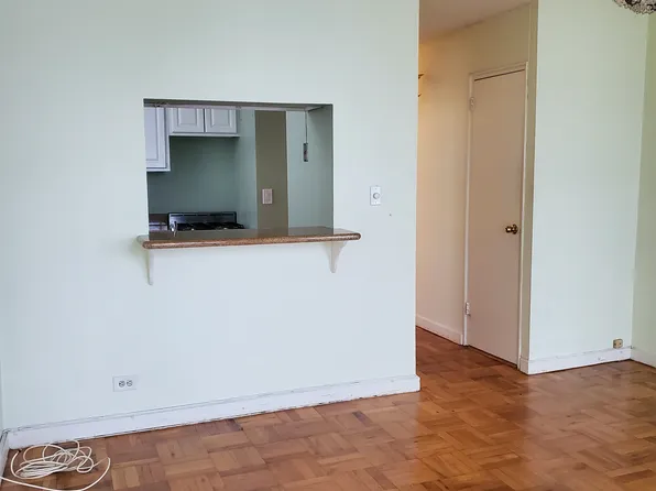 517 East 77th Street image 3 of 8