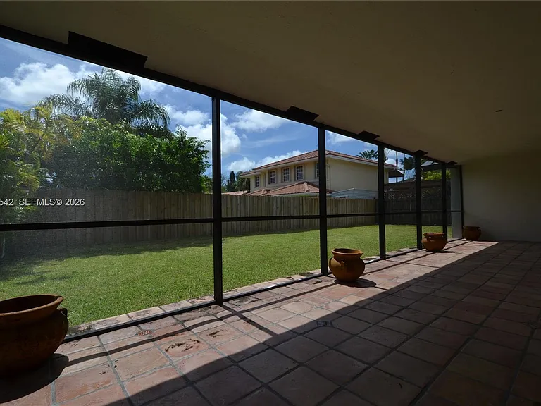 5785 SW 89th Ave — Photo 13