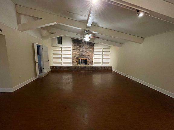 4th image of 5104 Tarrytown Dr