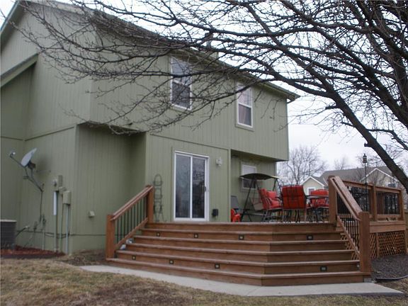 Rear view w/18 x 21 deck with lighted steps