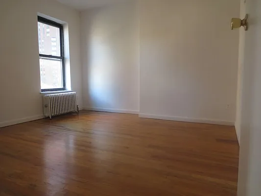 Rented by Keller Williams NYC | media 16