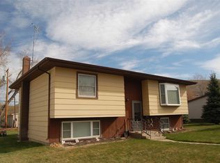 213 Bridge St, Belt, MT 59412