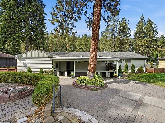 4th image of 7402 N Country Homes Blvd
