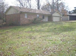 1210 Pine Forest Dr, Benton, AR 72019