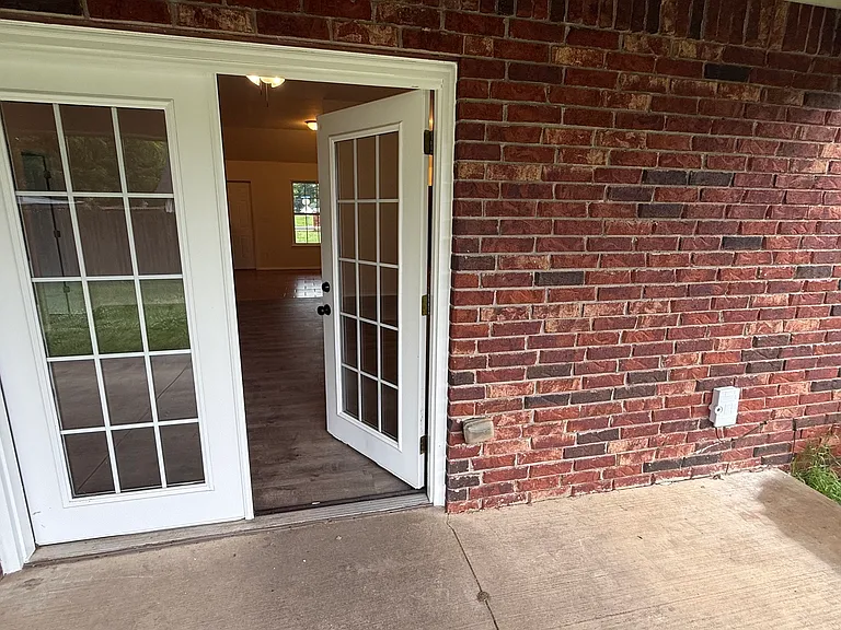 3318 S 214 East Ave — Photo 21