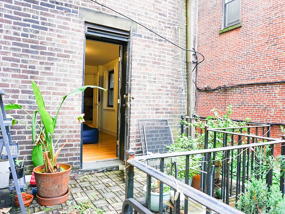 1st image of 139 Joralemon St APT 2F