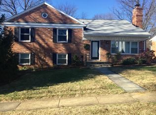 6731 27th St N, Arlington, VA 22213