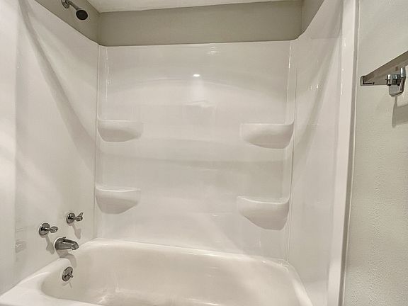 2nd image of 2400-2409 S Detroit Ave #11