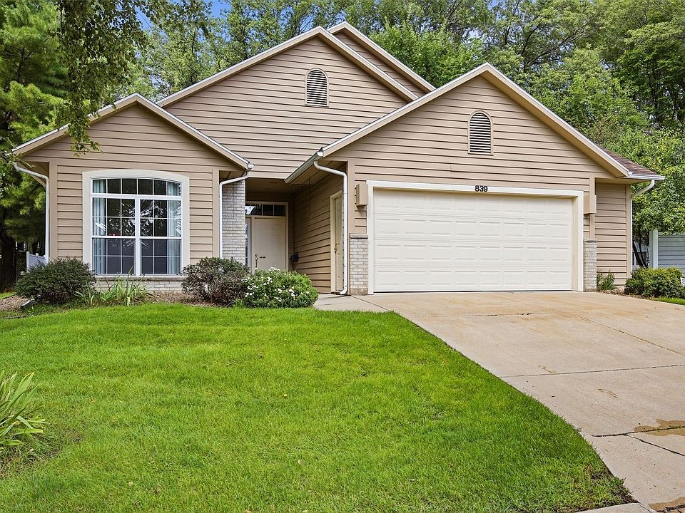 1st image of 839 Beaver Ridge Ct SE