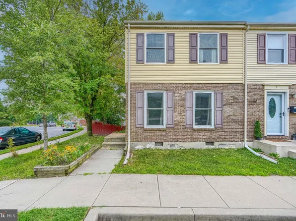 1 Arwell Ct, Nottingham, MD 21236