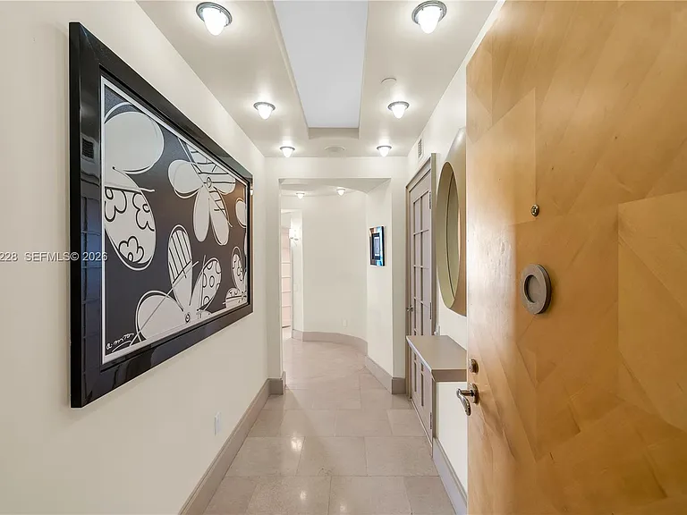 1500 Ocean Dr #1005 — Photo 16