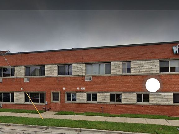 5th image of 4703 W National Ave #5