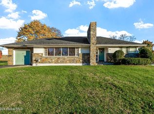 75 Cardinal Ave, Albany, NY 12208