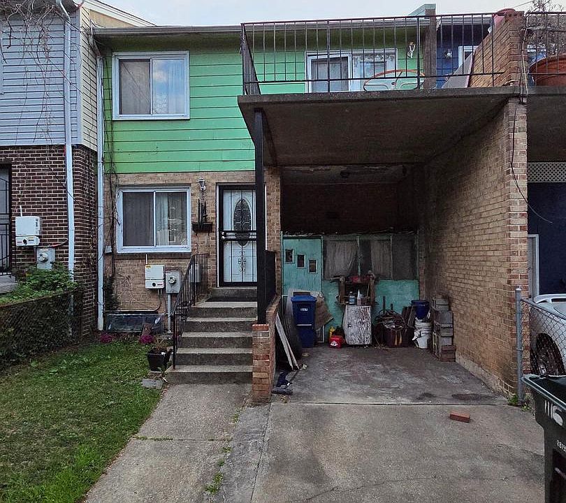 1st image of 1116 Eastern Ave NE