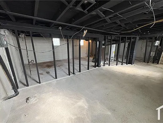 5149 Stanley Ave — Photo 11