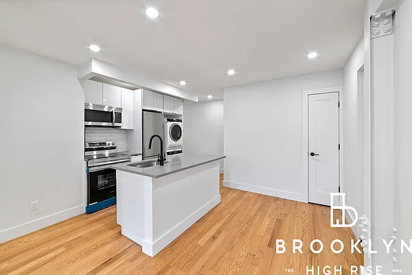 Rented by Brooklyn High Rise LLC | media 18